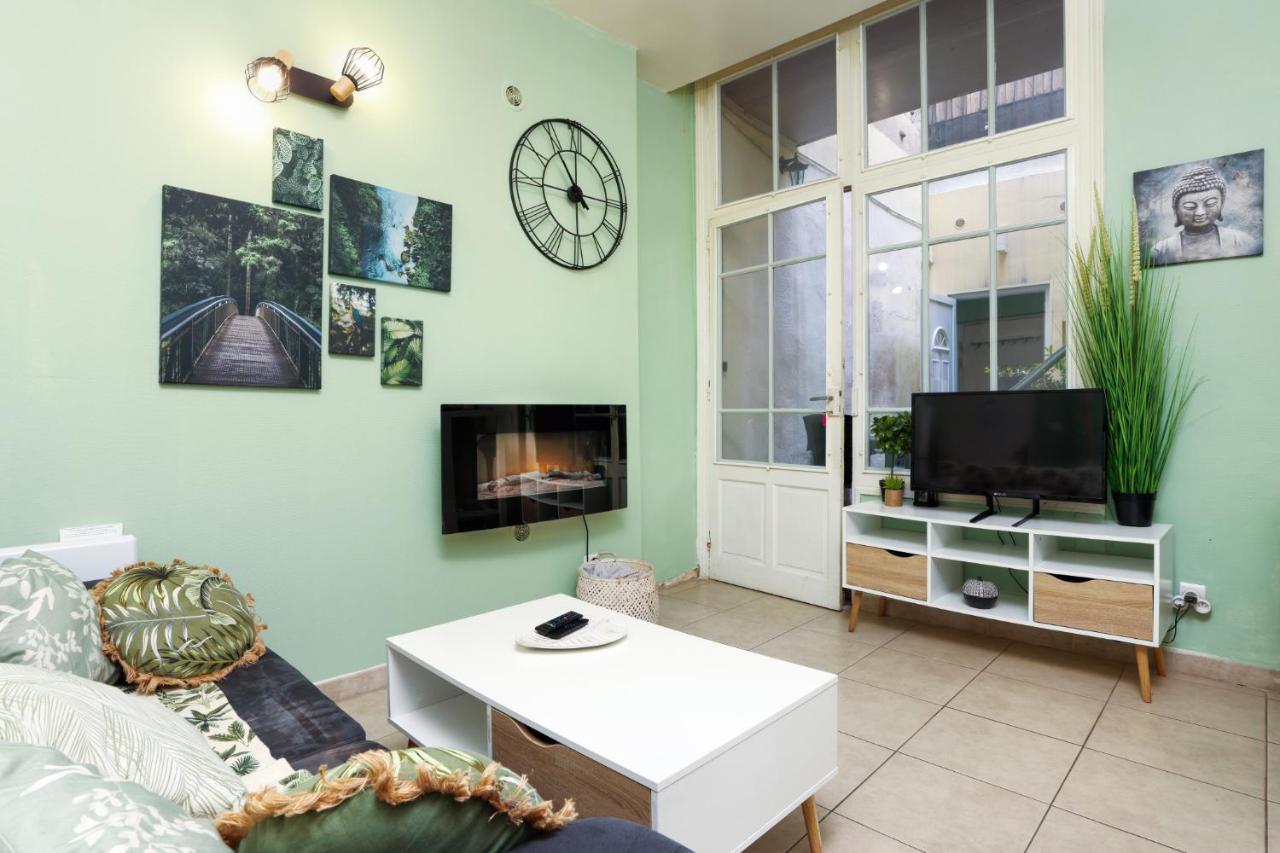 Les bulles médiévales - Appartement dédié au bien être avec Spa et Sauna - Netflix et Wifi - Climatisation Carcassonne Exterior foto